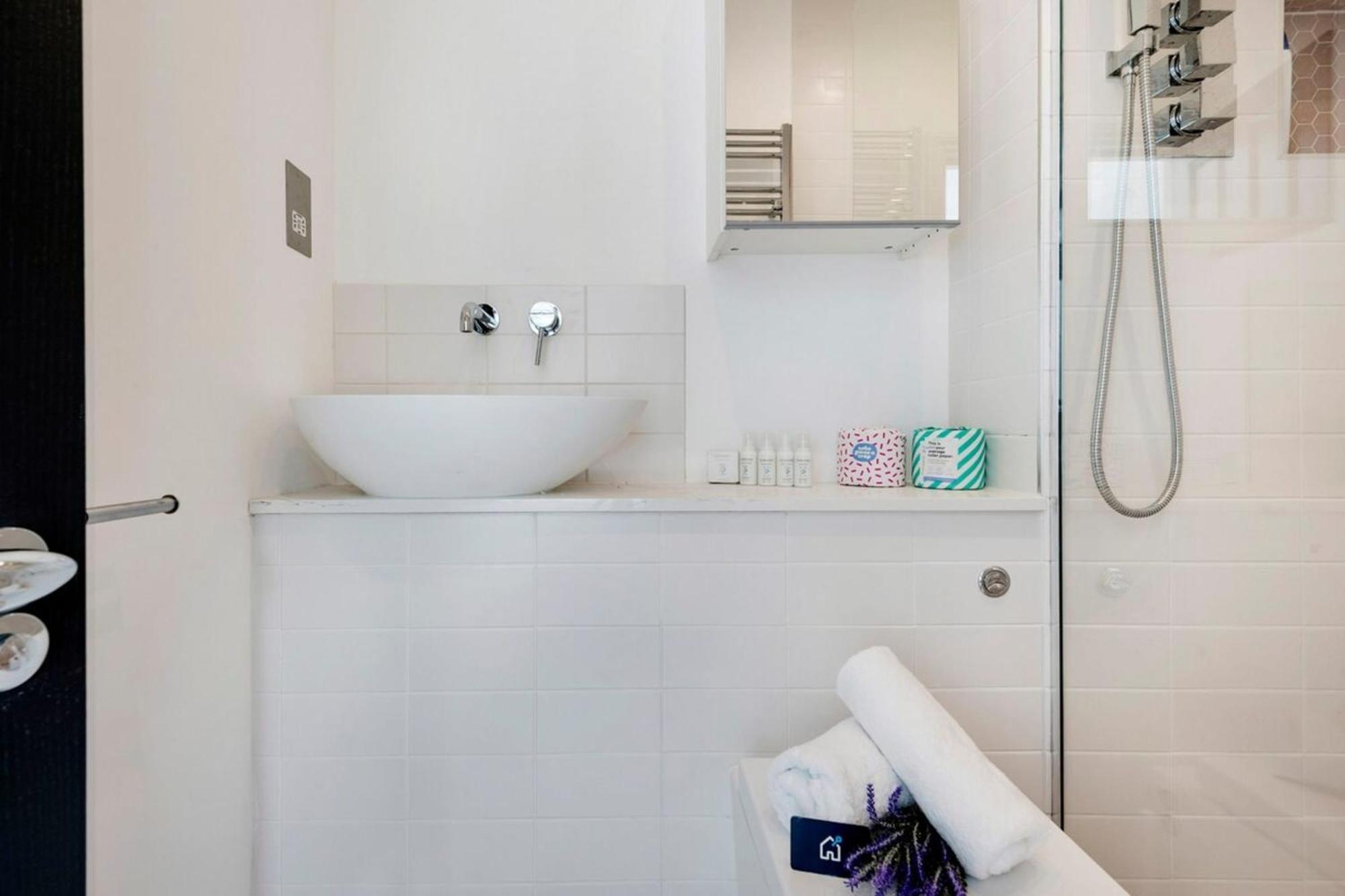 Appartement Modern And Bright Highgate Gem à Londres Extérieur photo